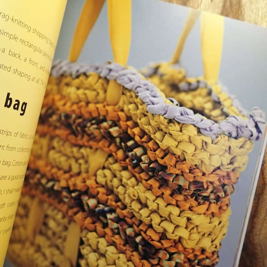 Fast Knits Fat Needles, Knitting Patterns Large Needles & Thick Yarn Fast Knits Fat Needles, Pattern Book Yarn Designers Boutique