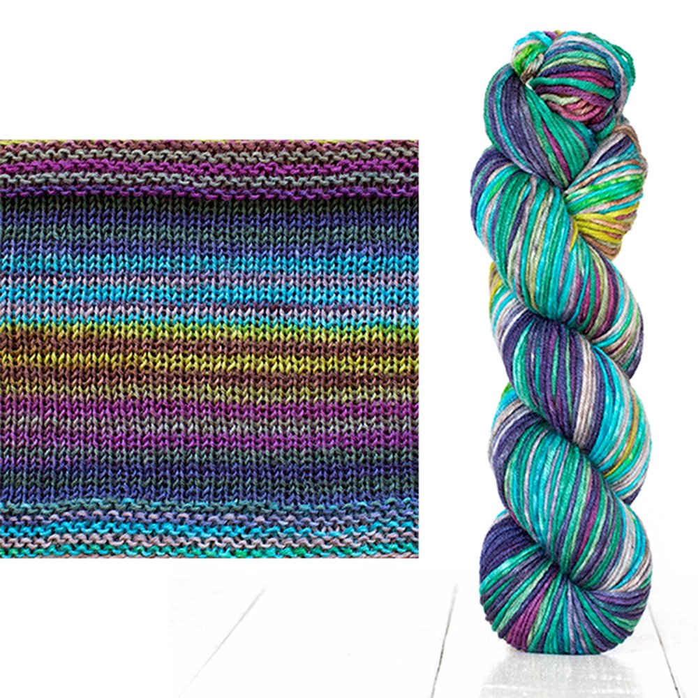 Merino Wool Knitting Yarn, Uneek Worsted by Urth Yarns, Self Striping Lantern Lace Cowl Knitting Kit by Catherine Salter Bayer Yarn Designers Boutique
