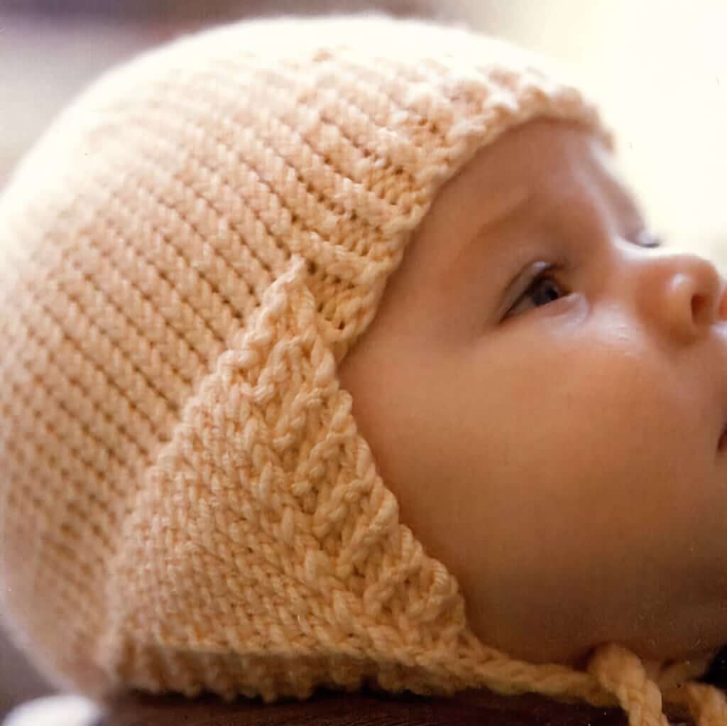 Knitting Patterns | Hats, Mittens & Scarves: 25 Cool & Cozy Knits Hats, Mittens & Scarves: 25 Cool and Cozy Knitted Projects by Andrea Tung Yarn Designers Boutique