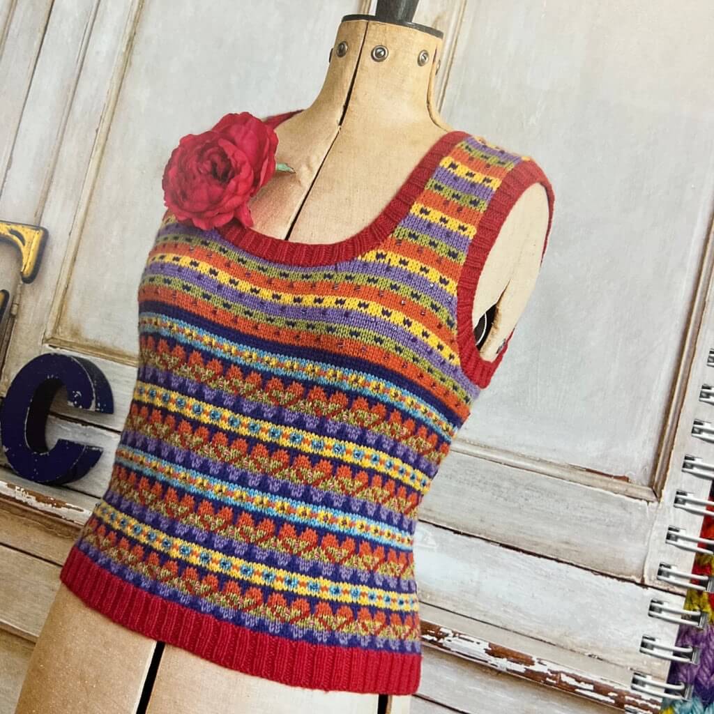 Knitting with Beads, 25 Beaded Knits: Fun Projects Fashionable Designs 25 Beaded Knits: Fashionable Designs to Wear Using Beads, Buttons, & Sequins Yarn Designers Boutique