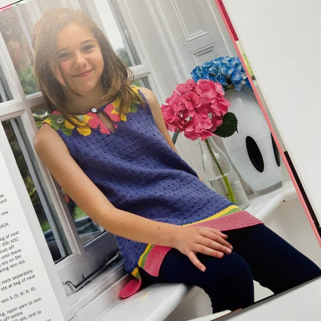 Knitting with Beads, 25 Beaded Knits: Fun Projects Fashionable Designs 25 Beaded Knits: Fashionable Designs to Wear Using Beads, Buttons, & Sequins Yarn Designers Boutique