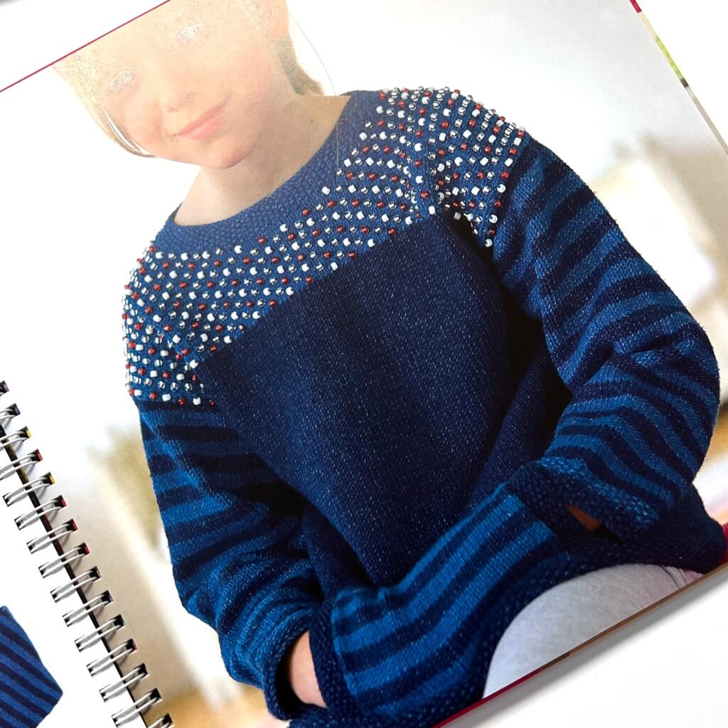 Knitting with Beads, 25 Beaded Knits: Fun Projects Fashionable Designs 25 Beaded Knits: Fashionable Designs to Wear Using Beads, Buttons, & Sequins Yarn Designers Boutique