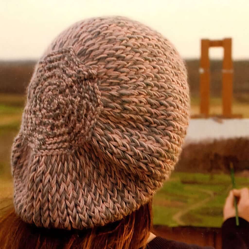 Knitting Patterns | Hats, Mittens & Scarves: 25 Cool & Cozy Knits Hats, Mittens & Scarves: 25 Cool and Cozy Knitted Projects by Andrea Tung Yarn Designers Boutique