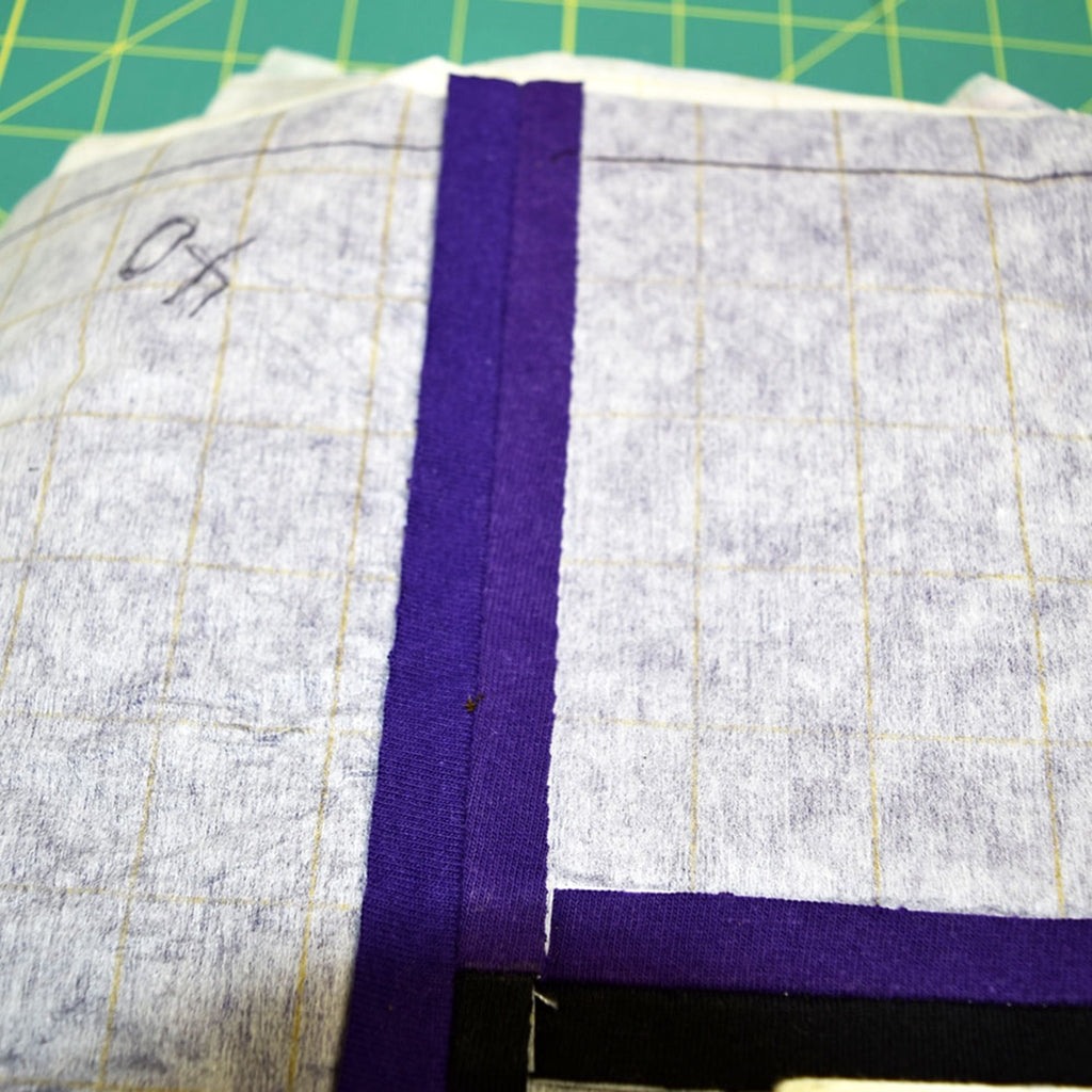 Pellon 820 Fusible Quilter's 1" Grid, 45" Wide Sold by the Yard Pellon Fusible Quilter's 1" Grid #820, Sold by the Yard 45" Wide Yarn Designers Boutique