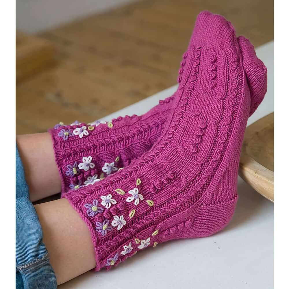 Knit Flowers Floral Knits: 25 Contemporary Flower-Inspired Designs Knitting Patterns pink socks