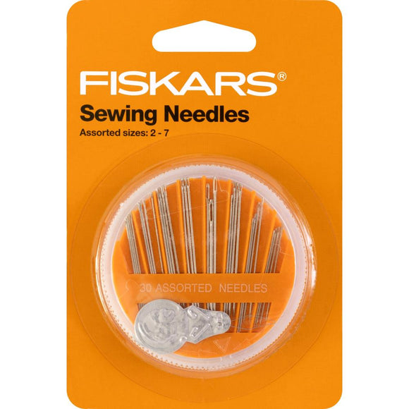 Fiskars Sewing Needles Set | 30 Hand Sewing Needles, Sizes 2-7 in Case Fiskars Sewing Needles Yarn Designers Boutique