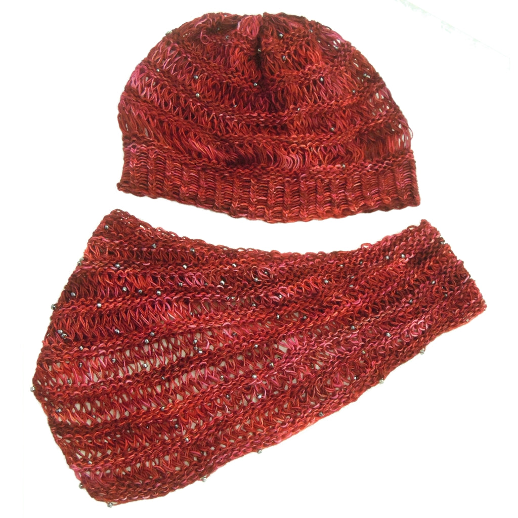 LOOM KNITTING PATTERNS (4) BEAUTIFUL HAT PATTERNS INCLUDED