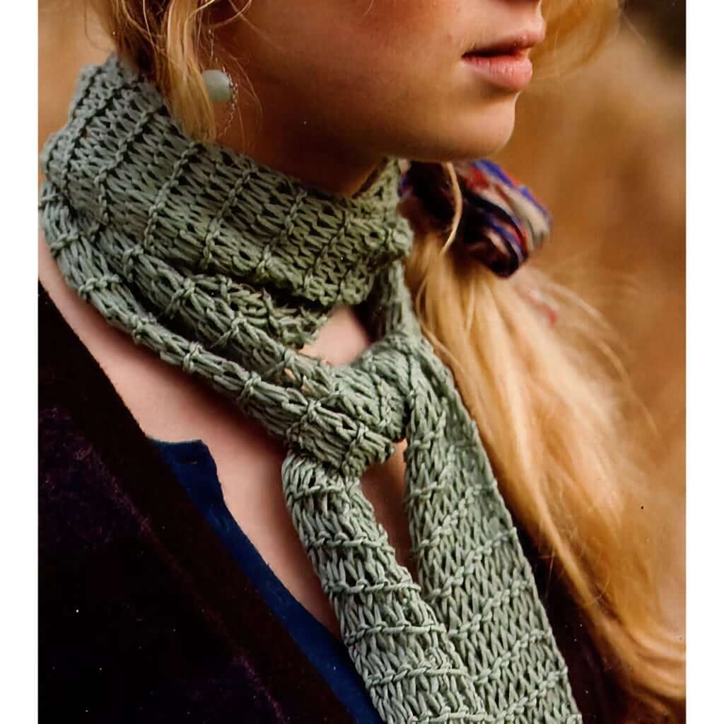 Knitting Patterns | Hats, Mittens & Scarves: 25 Cool & Cozy Knits Hats, Mittens & Scarves: 25 Cool and Cozy Knitted Projects by Andrea Tung Yarn Designers Boutique